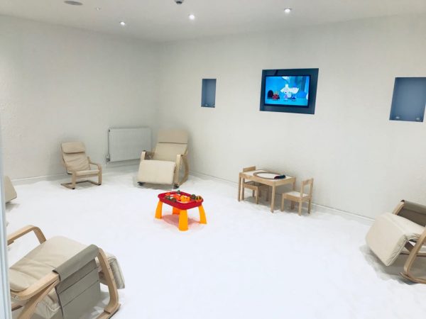 Child room with TV