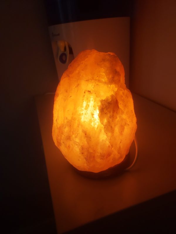 Natural Himalayan Salt Lamp (Max 5kg)